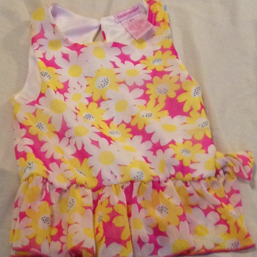 Cute blouse